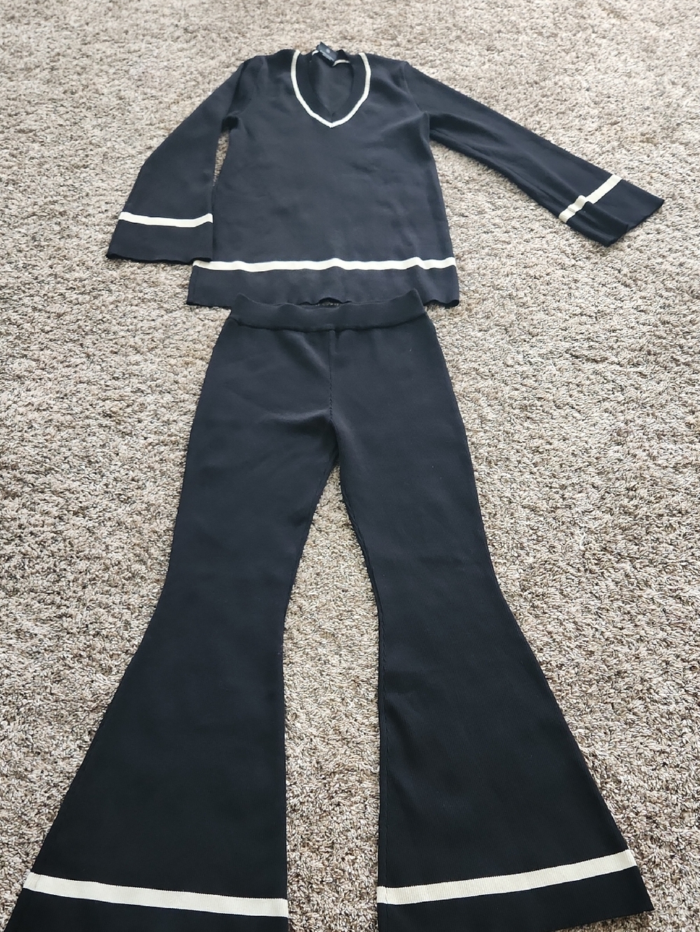 Womens MIOU MUSE Black Two-Piece Knit Set with White Trim